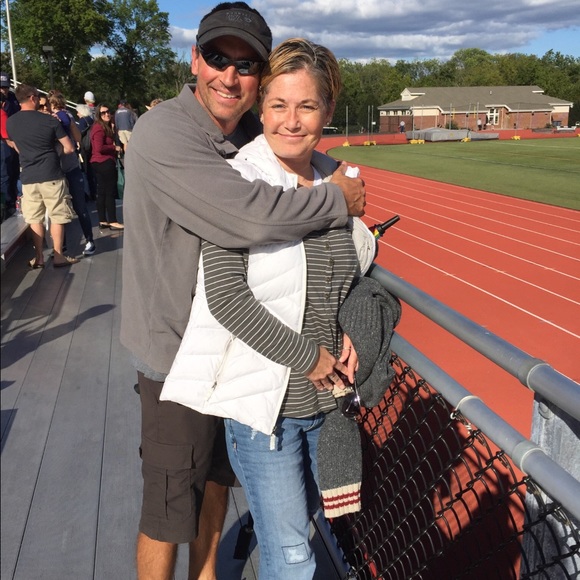 Meet your Posher - Picture 7 of 8